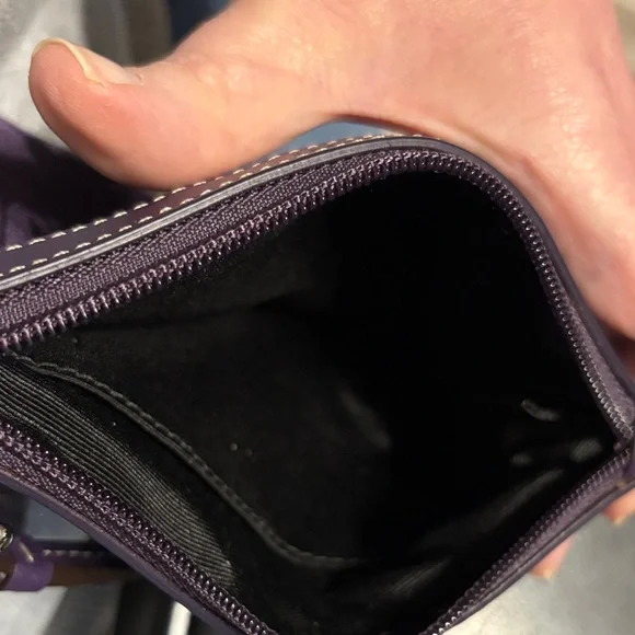 Coach Classic Design Iconic C Pattern Elegant Purple Wristlet - Picture 7 of 13